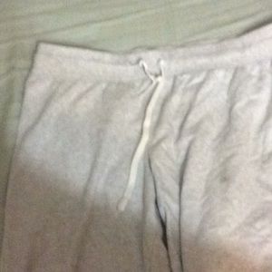 White bermuda shorts